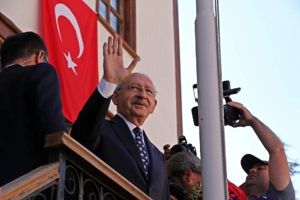 Kılıçdaroğlu: Tarihimizi iyi bilirsek geleceğimizi daha iyi yönlendiririz