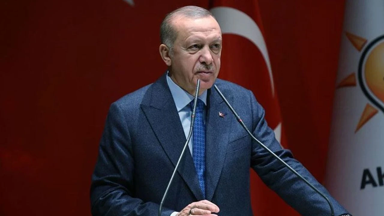 Erdoğan'ın eski başdanışmanı: 2 yıl içinde seçim yoksa yandık