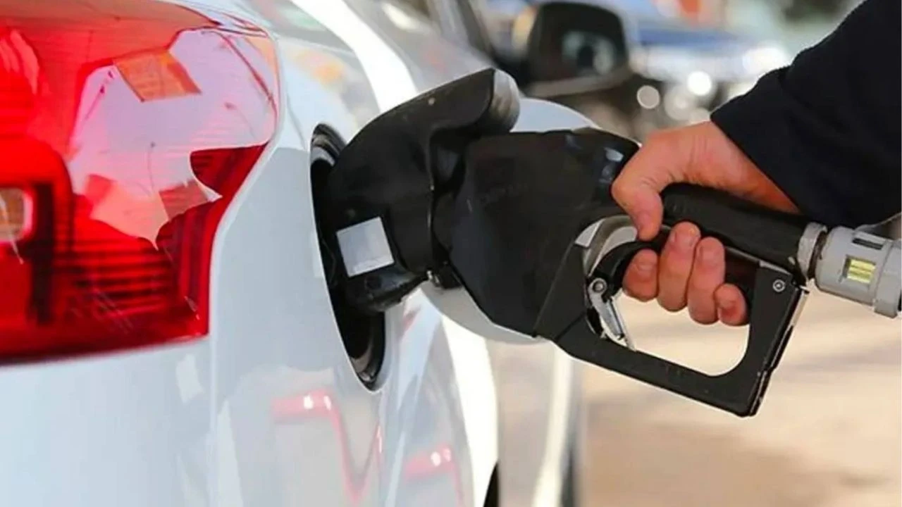 Akaryakıt fiyatlarında son durum: Güncel benzin, motorin ve LPG fiyatları