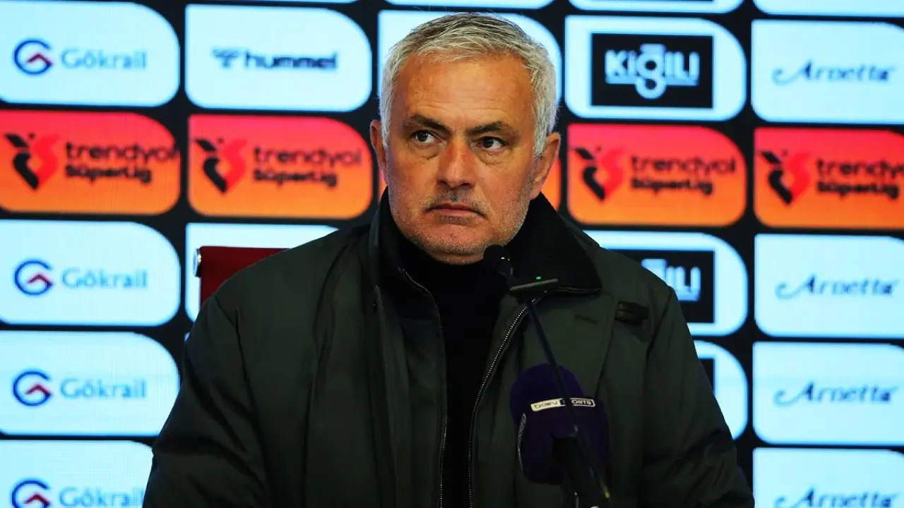 Mourinho'nun Fenerbahçe'deki performansı İspanyol basınında eleştirildi!