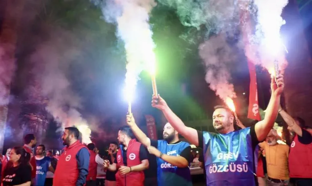 İzmir'de grev krizi: İşçiler 94 bin TL maaş için mücadele ediyor