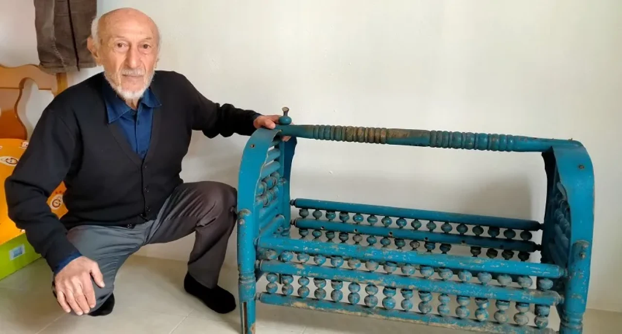 80 Yıl Önce Yattığı Beşiğini Saklıyor
