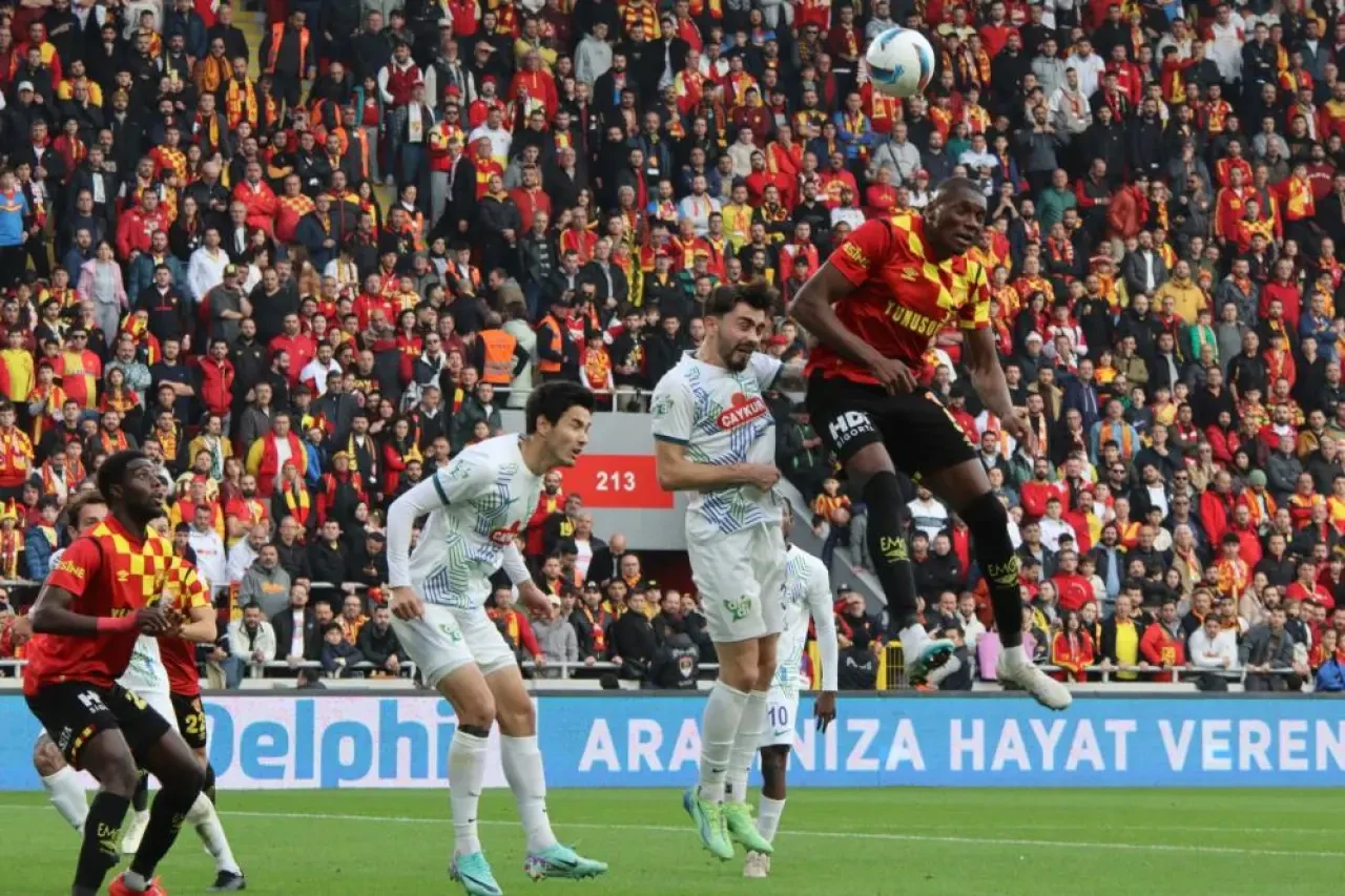 Göztepe, Rize'de dağıldı: Avrupa hayali bitti