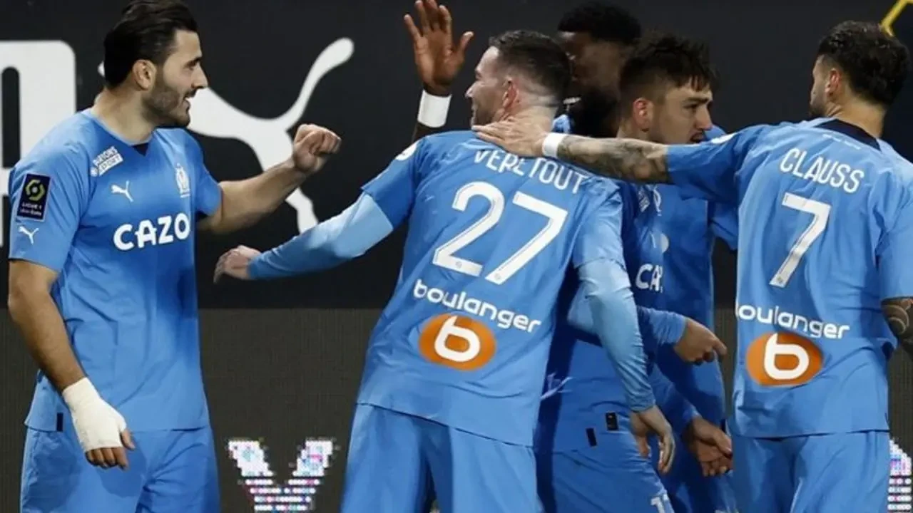 Angers ile Strasbourg, Ligue 1'de kritik maça çıkıyor: Heyecan 10 Mayıs'ta!