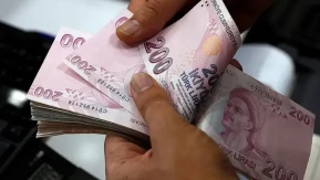 Emekliye seyyanen zam yapılacak mı? Canlı yayında açıkladı