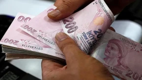 Kurban Bayramı'nda 4.000 TL ikramiye alacak emekliler ve evde bakım maaşı alanlar dikkat!