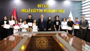 Bitlis'te "Dilimizin Zenginlikleri Projesi" ödül töreni gerçekleştirildi, başarılar kutlandı