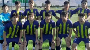 Ağrı U-17 Takımı, Türkiye Şampiyonası'na Kars'ı 2-1 yenerek galibiyetle başladı
