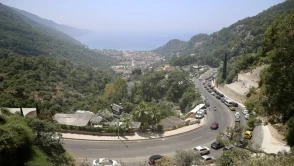 Kurban Bayramı'nda Muğla'da plajlarda yoğunluk, 5 km araç kuyruğu oluştu!