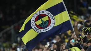 Fenerbahçe, Brown'u 8.5 milyon euroya transfer etti, 4+1 yıllık sözleşme imzaladı