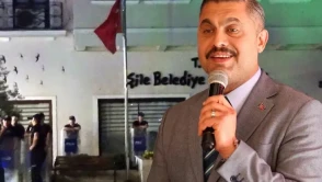 İstanbul'da CHP'li Şile Belediye Başkanı Kabadayı gözaltına alındı, operasyona ilişkin detaylar henüz açıklanmadı.