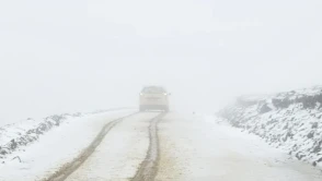 Bayburt'ta kar yağışı köyleri beyaza bürüdü, Soğanlı Dağı'nda etkili oldu