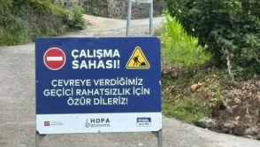 Hopa'da Yol ve Çevre Düzenlemeleri İçin Çalışmalar Hız Kesmeden Devam Ediyor
