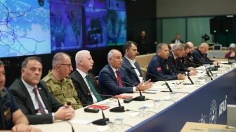 Bakan Yerlikaya: Artçı sarsıntılar azalma eğiliminde