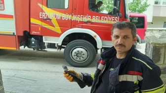 Karga yavrusu havalandırma boşluğunda mahsur kaldı, itfaiye ekipleri hızlıca kurtardı