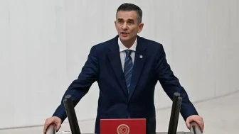 Dikbayır'dan Kılıçdaroğlu'na Sert Eleştiri: Muhalefet Dağınık ve Zayıf!