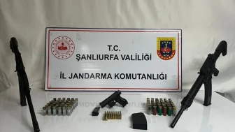 Şanlıurfa'da Silah Kaçakçılığı Operasyonunda 5 Gözaltı ve Çok Sayıda Mühimmat Ele Geçirildi