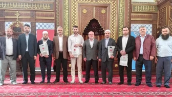 Rize'de Ezanı Güzel Okuma Yarışması'nda Murat Bayar birinci oldu, bölge finalini kazanarak Rize'yi temsil edecek!