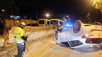 Burdur'da Takla Atan Otomobilin Sürücüsü Olay Yerinden Kaçtı Korkutan Kaza!