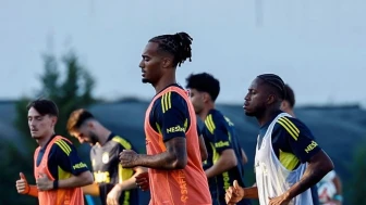 Fenerbahçe, Mourinho yönetiminde yeni sezona hızlı bir başlangıç yapıyor