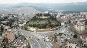 Kahramanmaraş'ta Konut Kredisi Almak Zorlaşıyor: Yüksek Faizler Aylık Taksitleri Şişiriyor