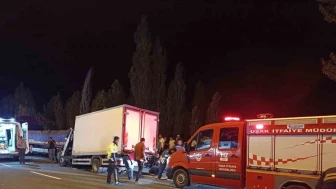 Uşak'ta Trafik Kazasında Bir Ölü, Bir Yaralı; Soruşturma Başlatıldı