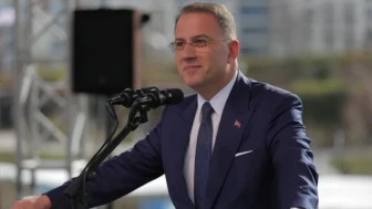 Kanserle mücadele eden Beylikdüzü Başkanı Çalık, hastaneye kaldırıldı; evde infaz talep ediliyor.