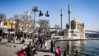 Türkiye'de sıcaklıklar 40 dereceyi geçecek, rüzgar uyarıları yapıldı!