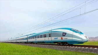 Yüksek hızlı tren seferleri yaz için artırılıyor, yeni hatlar ile 962 kişilik ek kapasite sağlanacak.