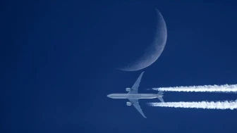 Türk hava sahasında günlük 1745 transit uçuşla rekor kırıldı