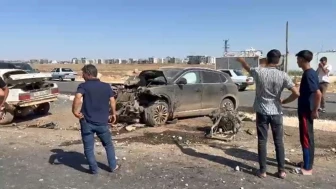 Viranşehir'de trafik kazasında 13 yaşındaki çocuk hayatını kaybetti, 2 kişi yaralandı