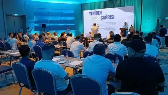 Adana Demirspor için dayanışma çağrısı: "Yaşasın Demirspor" kampanyası başlatıldı!