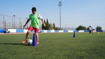 Kahramanmaraş'ta Yaz Spor Okulları ile 1300 çocuk futbolda yeteneklerini geliştirme fırsatı yakaladı