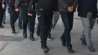 Tefecilikte 12 zanlı yakalandı, silah ve senetler ele geçirildi