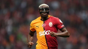 Galatasaray, Osimhen için 40 milyon euro teklif etti; Napoli daha yüksek bedel bekliyor!