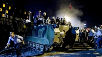 15 Temmuz'da İstanbul, kalkışmanın seyrini değiştiren direnişin episentrı oldu