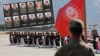 Şehit askerlerin cenazeleri memleketlerine uğurlandı, vatanseverlik duyguları dorukta.