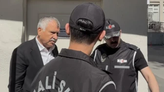 Zeydan Karalar: İddialar siyasi, tüm ihaleler şeffaf ve denetimden geçti