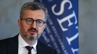 Burhanettin Duran: Sakarya'dan akademik zirveye yükselen siyaset uzmanı