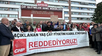 CHP Rize'den ÇAYKUR Önünde Yaş Çay Fiyatı Protestosu: "Çiftçi Açlığa Mahkum Edildi!"