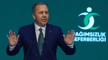Türkiye, uluslararası düzeyde aranan 5 suçlunun iadesini gerçekleştirdi