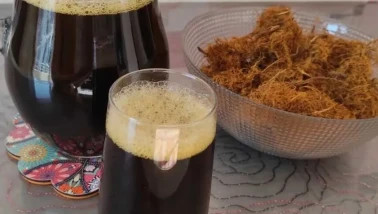 Kahramanmaraş'ta meyan şerbeti yaz aylarında hem serinletiyor hem de toplumsal dayanışmayı güçlendiriyor.