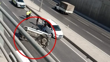 Kahramanmaraş’ta Trafik Kazası: Araç Yan Yattı, Yaralı Yok