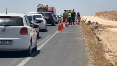 Şanlıurfa'da tırın çarptığı yaya hayatını kaybetti, kaza anı güvenlik kamerasında kayıtlı