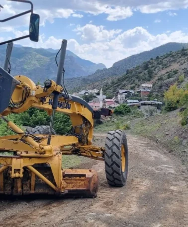 İspir Belediyesi’nden Yayla ve Mezra Yollarına Hizmet Atağı