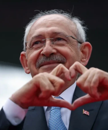 CHP'de Kurultay Öncesi Kriz: Kılıçdaroğlu'nun Geri Dönüşü Tartışılıyor