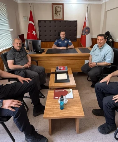 İspir Belediye Başkan Vekili’nden Yeni Emniyet Amirine Hayırlı Olsun Ziyareti