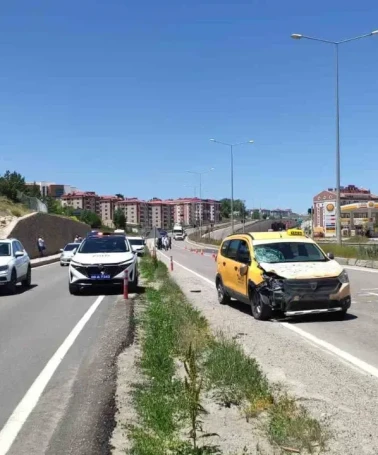 Bayburt'ta Taksi Çarpan Yaya Hayatını Kaybetti, Olayla İlgili Soruşturma Başlatıldı