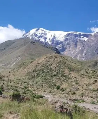 Iğdır İl Özel İdaresi, Yenidoğan Köyü ve Yayla Yolundaki Hasarları Onarıyor