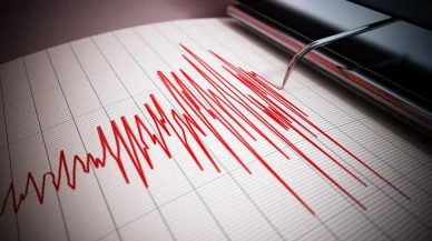 Myanmar'da 7,7 büyüklüğünde deprem!